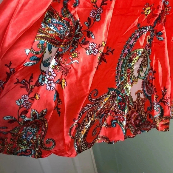 TRULY & YOU Circular Paisley Skirt - Picture 3 of 7